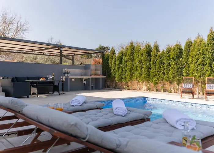 Kiara 브르토니글라